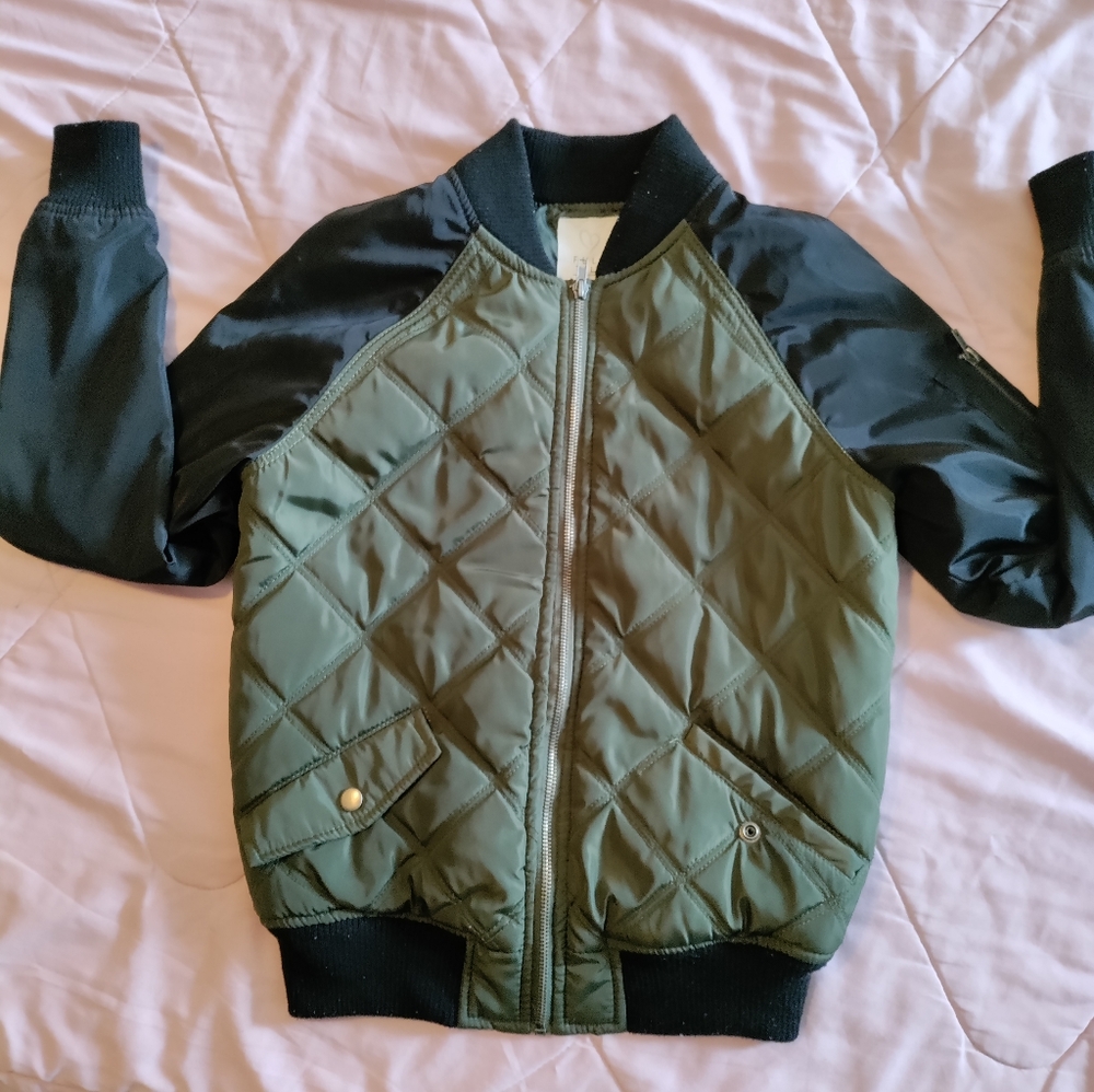 Bomber jacket